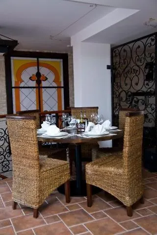 Семеен Хотел Опера Burgas Hotel
