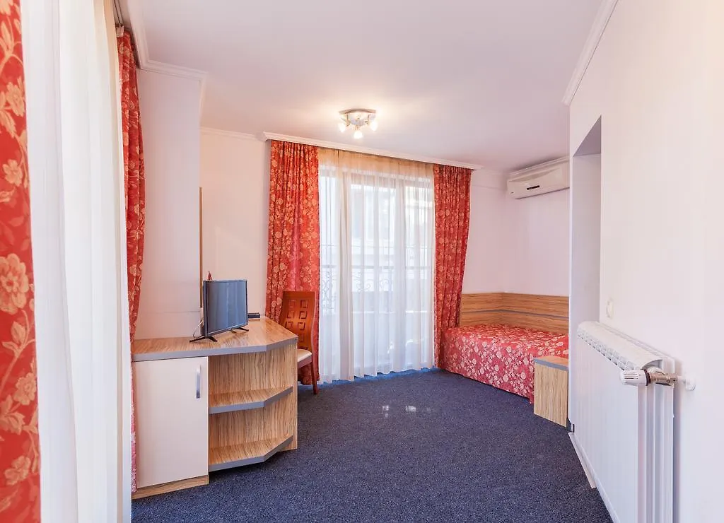 *** Hotel Семеен Хотел Опера Burgas Bulgaria