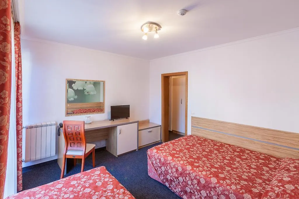 Hotel Семеен Хотел Опера Burgas